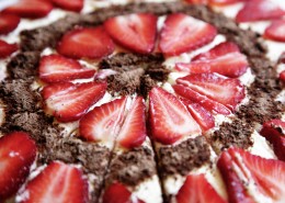 香甜好吃的草莓蛋糕图片大全