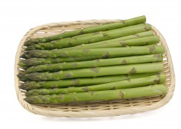 新鲜嫩绿的竹笋图片