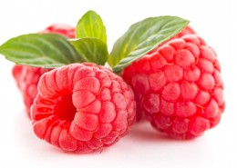 酸酸甜甜的树莓图片大全