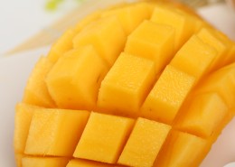 新鲜芒果摄影图片