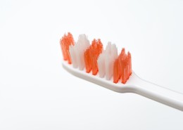 一只牙刷高清图片