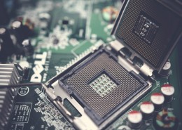 电脑主板芯片图片