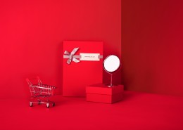 喜庆的红色礼品盒图片