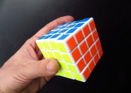 精美的魔方图片