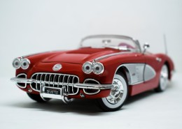 精致的玩具车图片