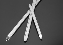 修理汽车轮胎撬棍图片