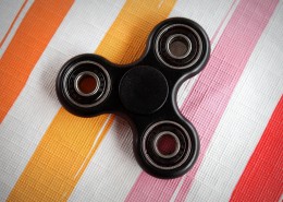 指尖陀螺高清图片