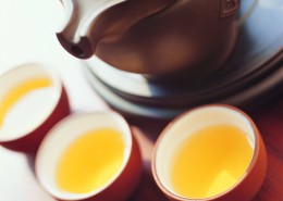 陶土工艺品紫砂壶图片