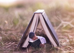 唯美清新的小书本图片