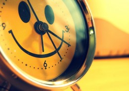 可爱的闹钟图片