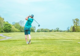 休闲的高尔夫运动图片