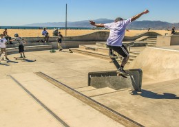 炫酷的滑板运动图片