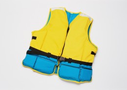 水上运动用品图片