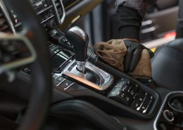 汽车美容养护保养图片