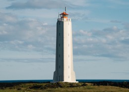 耸立的灯塔图片大全