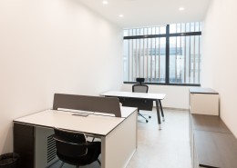 简洁干净办公室图片