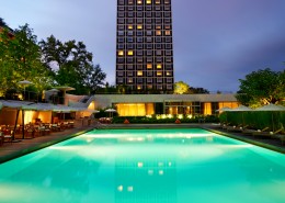 日内瓦洲际酒店-游泳池及花园图片