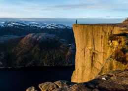 危险的悬崖图片大全