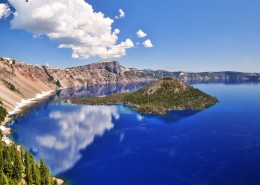 湖光山色风景图片