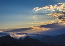 秦岭春天风景图片