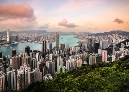 高楼大厦密集林立的香港图片