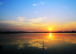 湖北汤逊湖日出风景图片