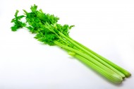 绿色有机芹菜图片