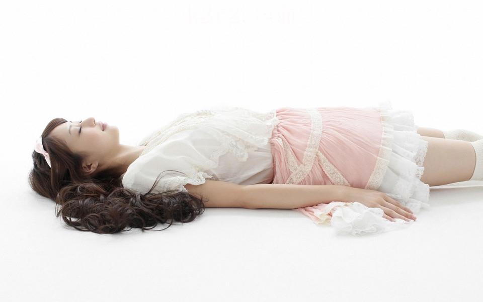 白袜美女图片 白袜美女图片大全