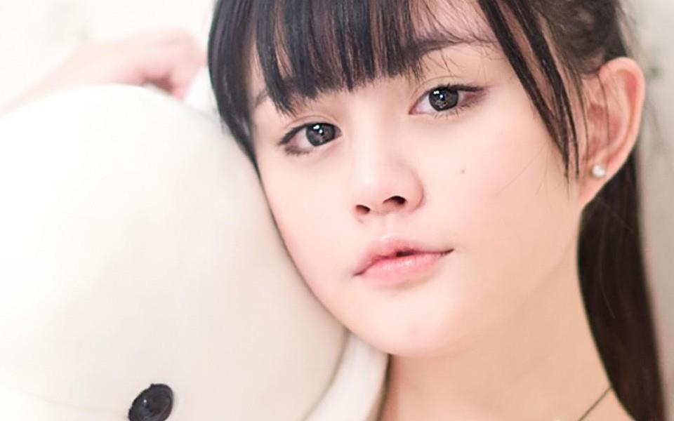 清纯可爱的美女图片