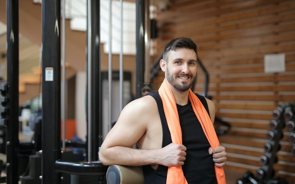 肌肉健身型男图片