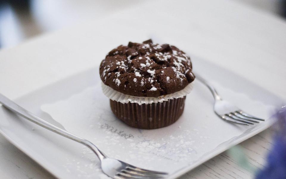 诱人巧克力蛋糕图片