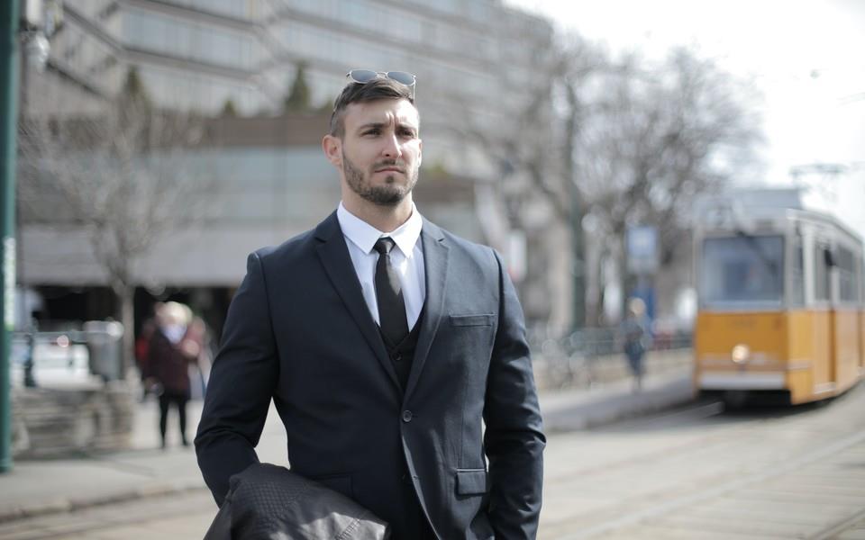 欧美大叔男模帅气图片