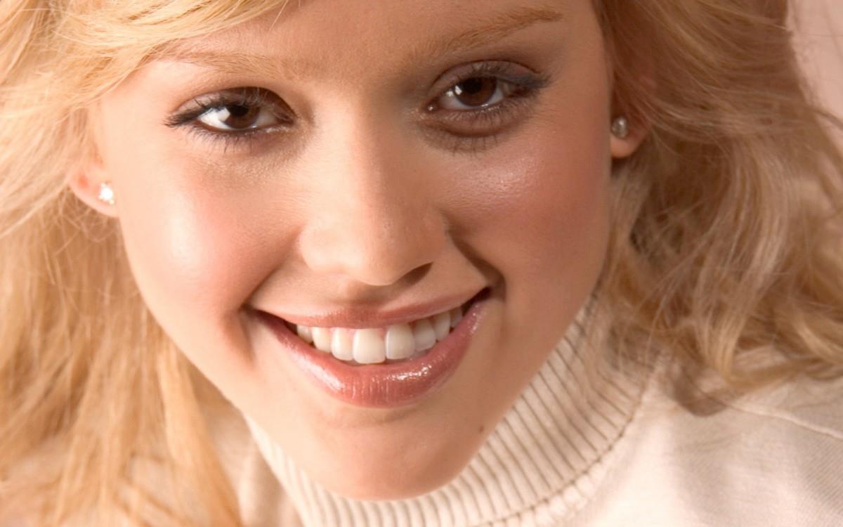 美洲女星(杰西卡·阿尔芭) 高清图片