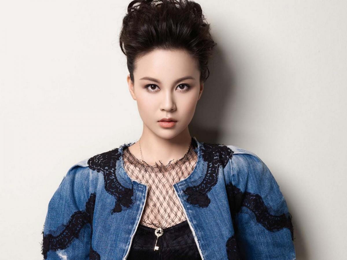 美女徐熙颜图片 高清美女图片分享