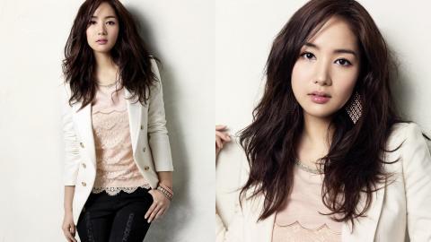 韩国明星朴敏英图片