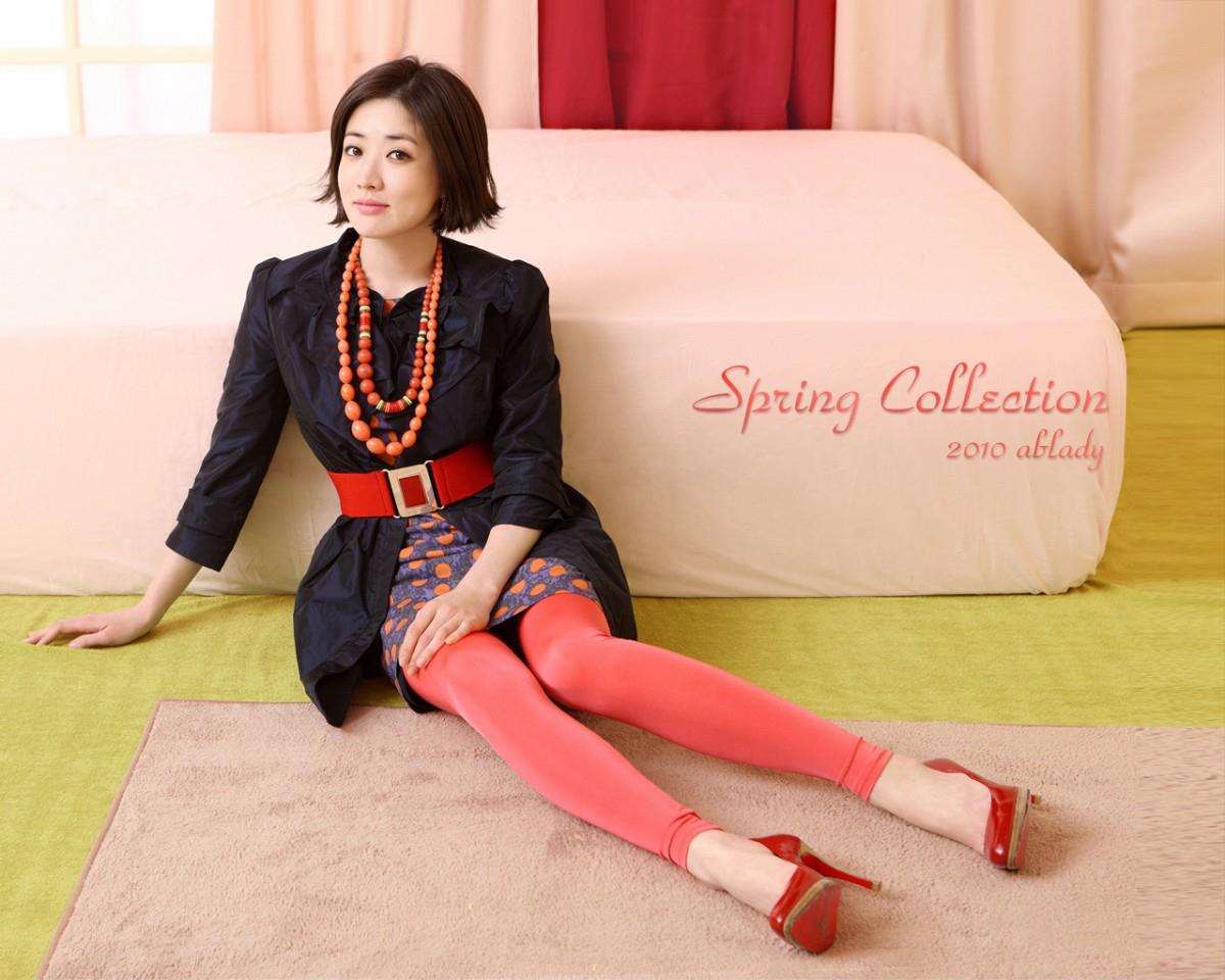 美女崔贞媛图片