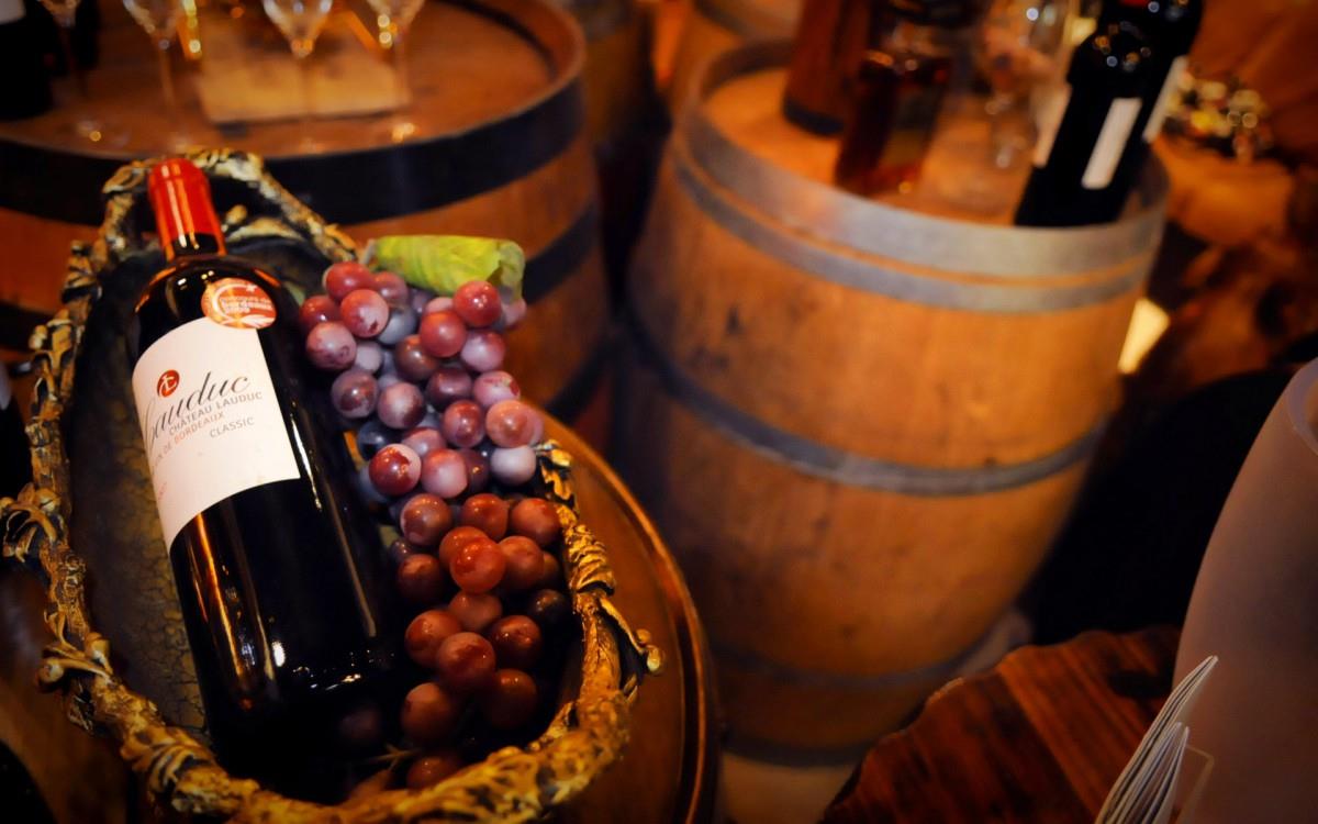 红酒葡萄酒图片