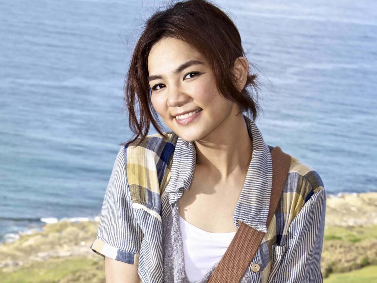 新天生一对影视图片