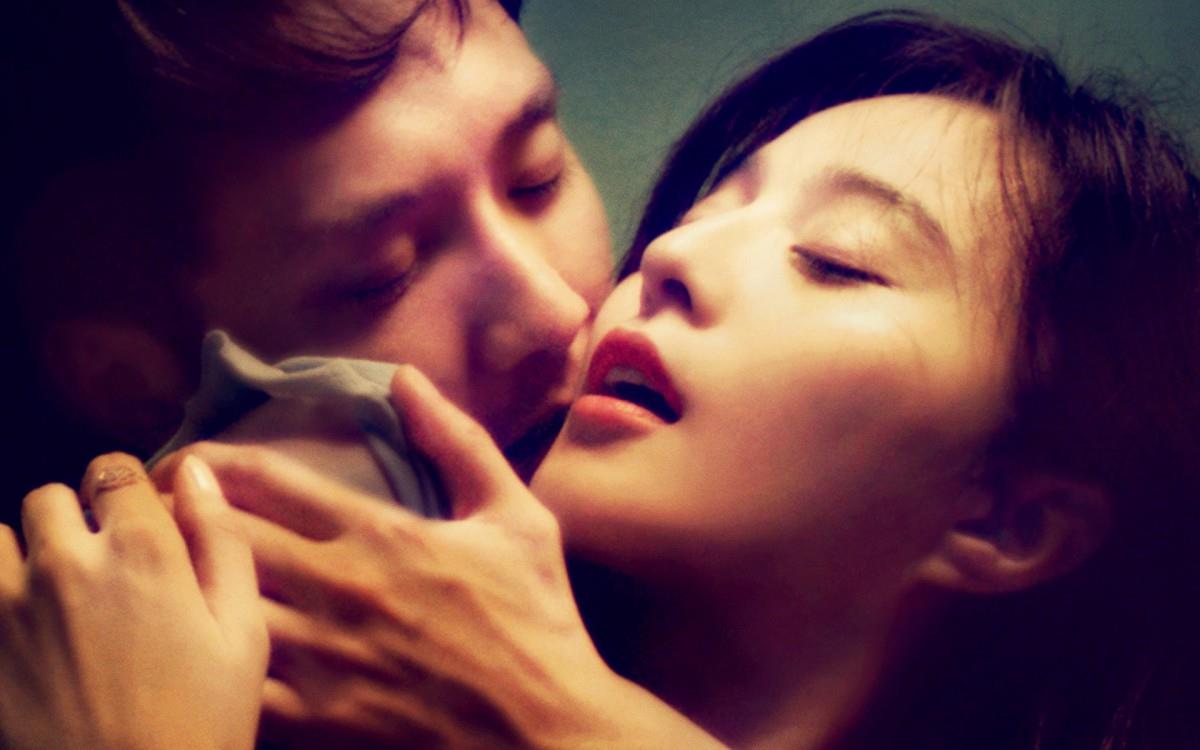 二次曝光（范冰冰,冯绍峰,霍思燕）剧照图片