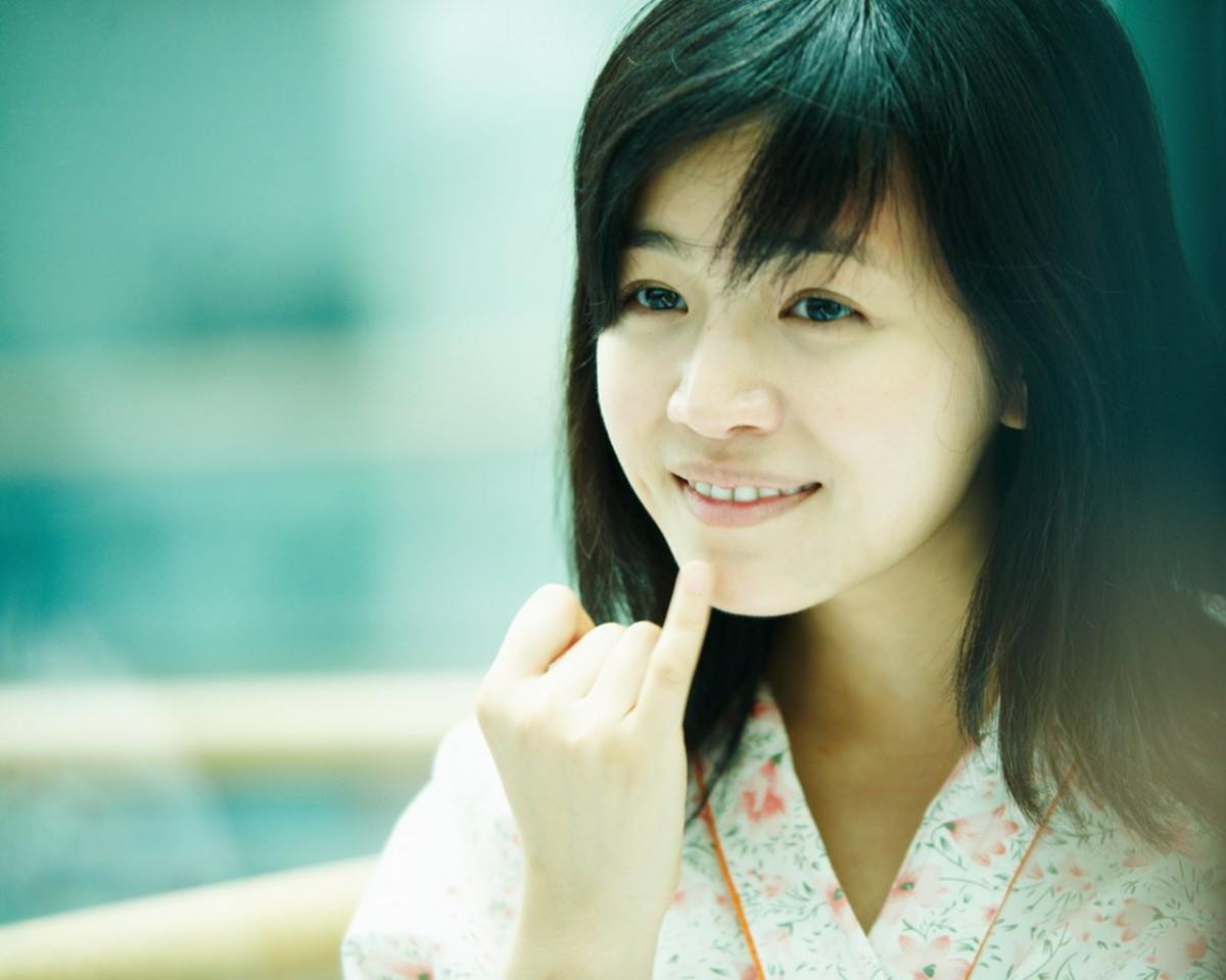 台湾女星陈妍希图片