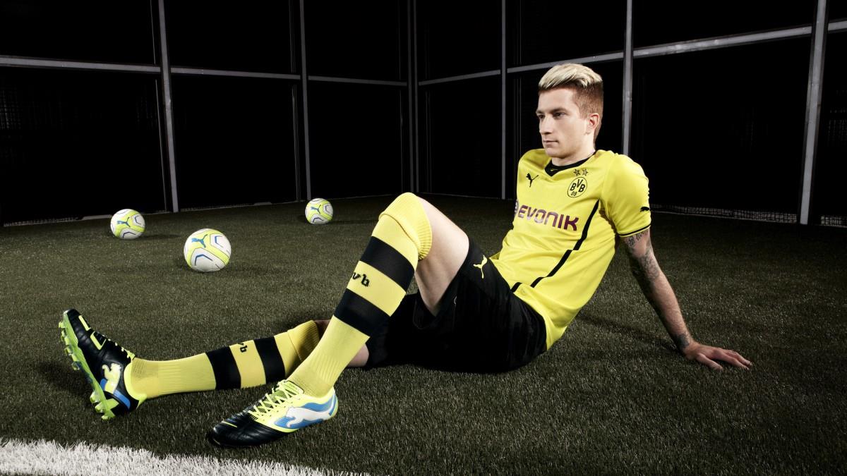 多特蒙德足球俱乐部球员图片