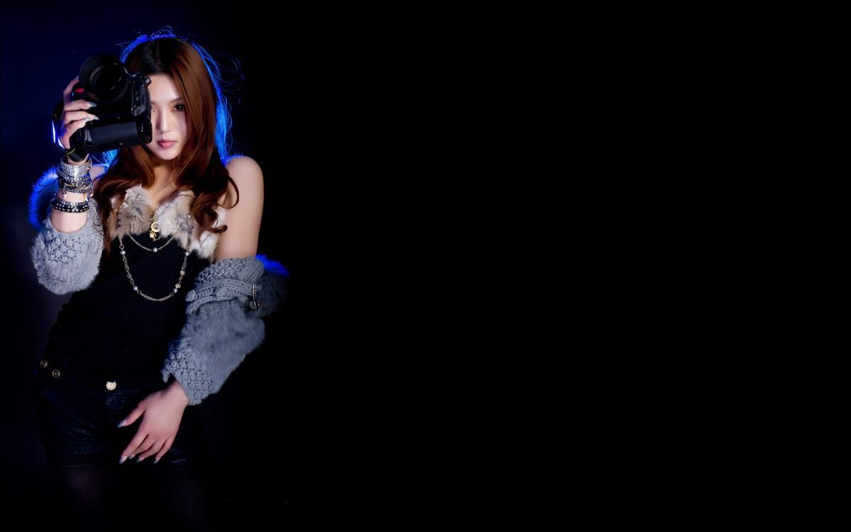 相机少女摄影图片