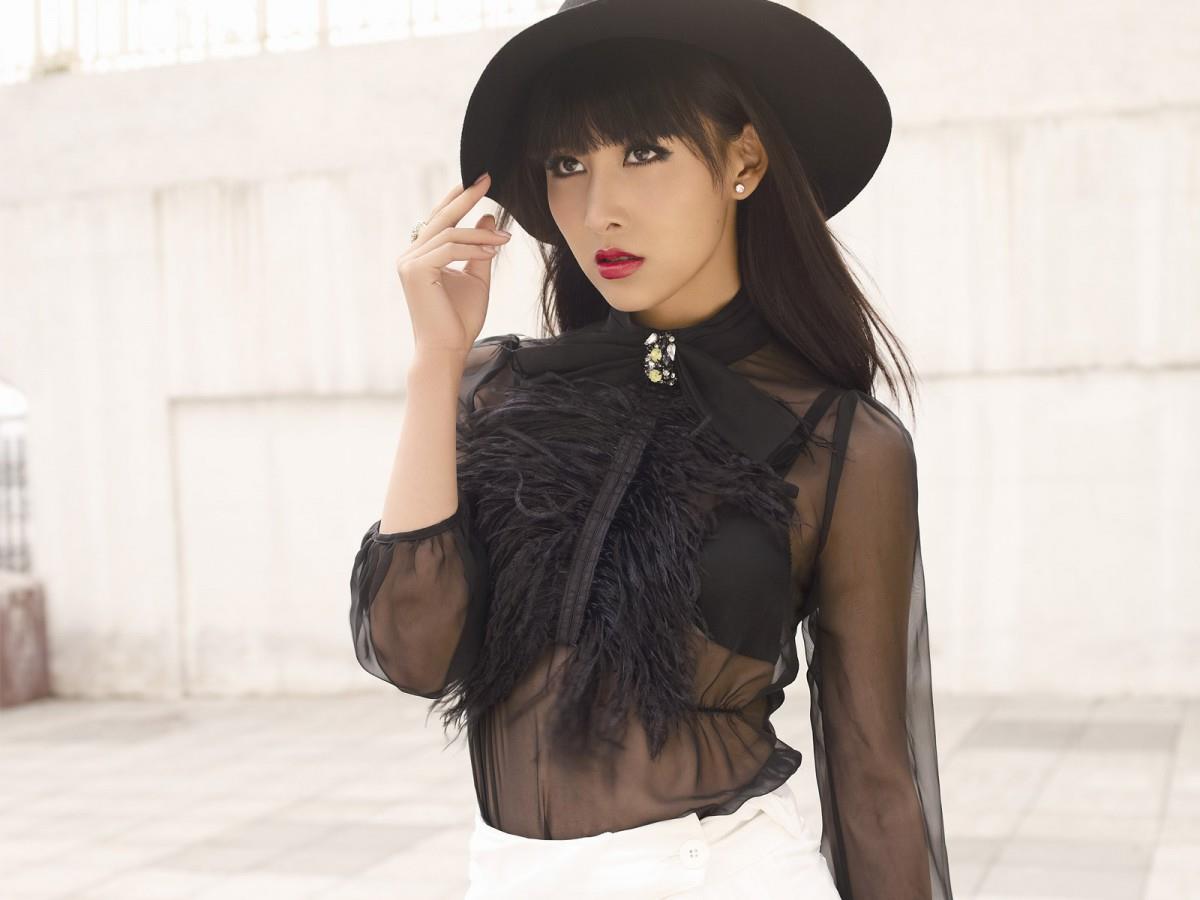 内地演员贾青图片