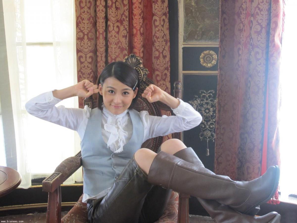 内地演员贾青图片