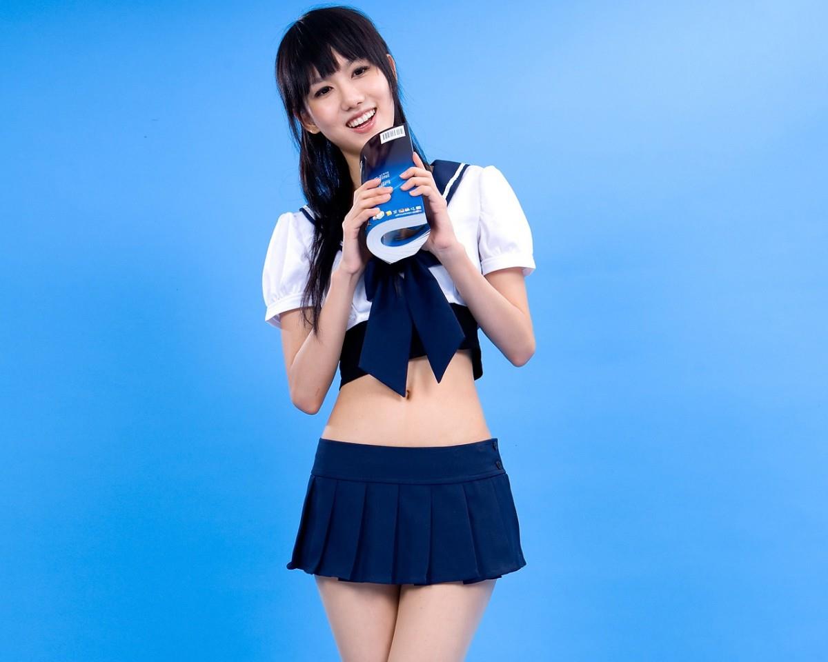 韩国女歌手SARA图片第三辑