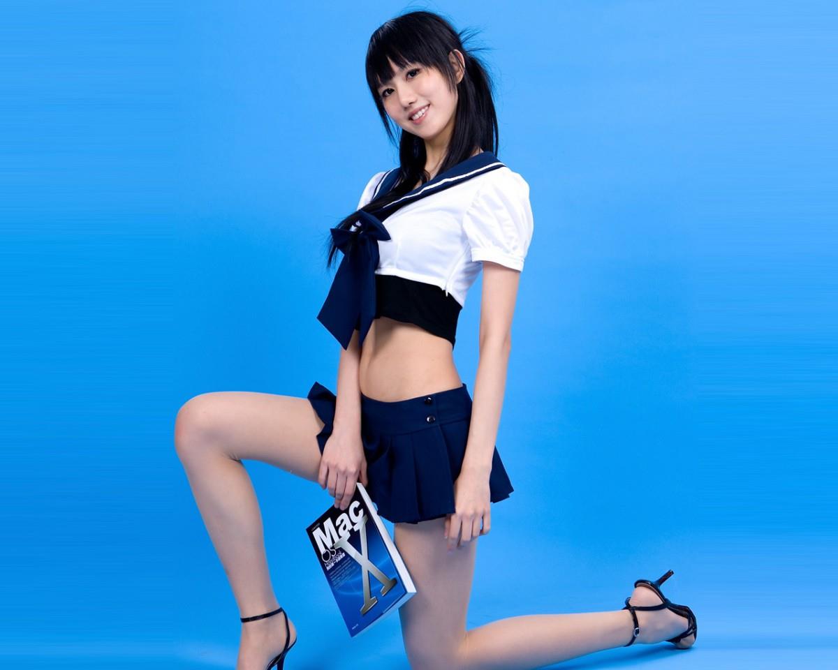 韩国女歌手SARA图片第三辑