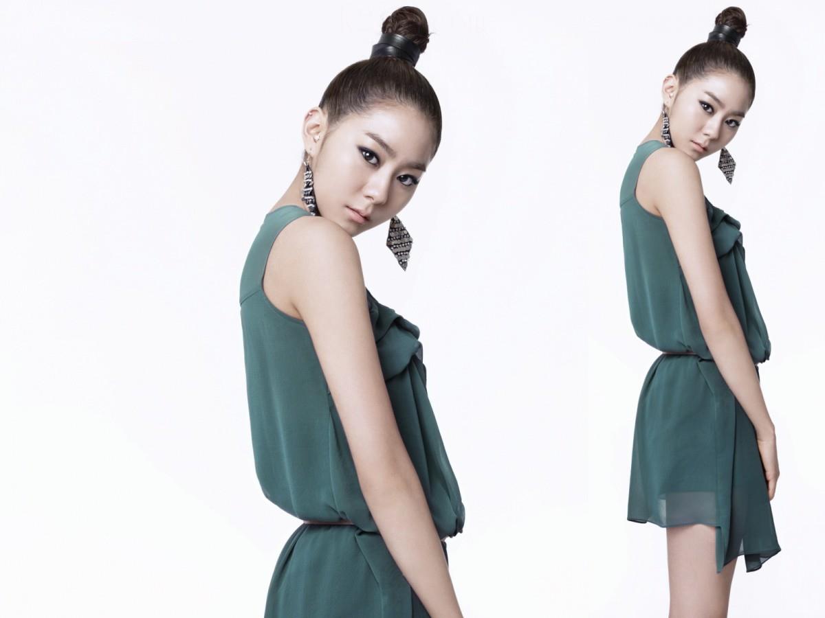 韩国女明星金宥真图片大全