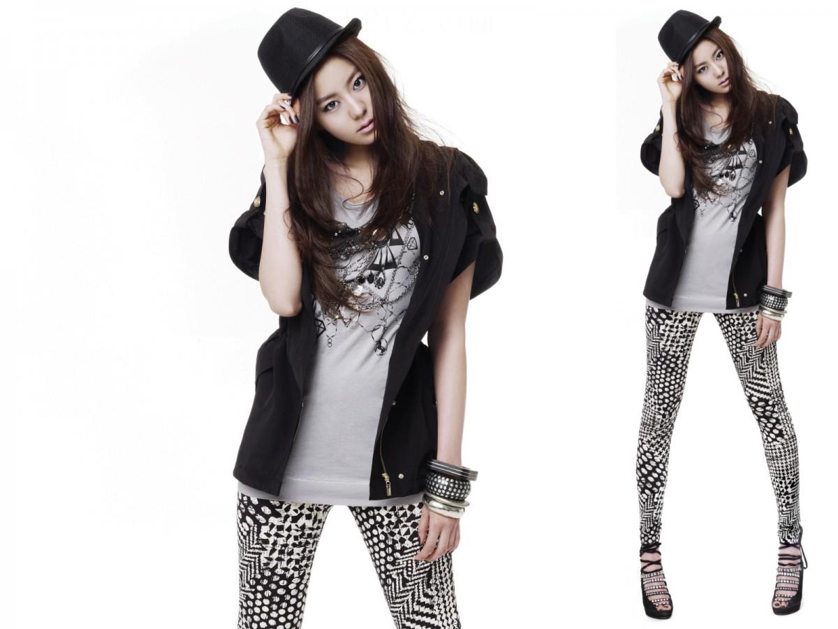 韩国女明星金宥真图片大全