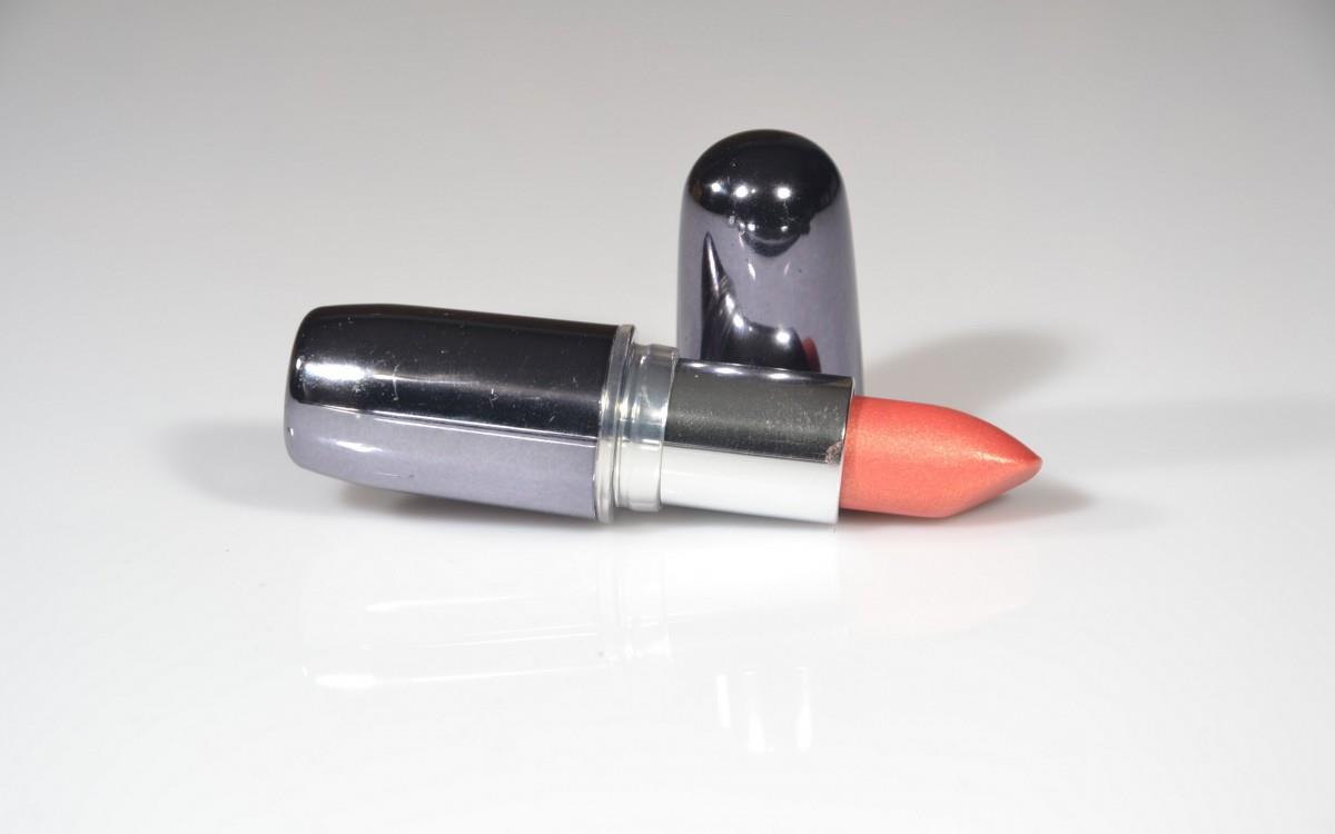 女人用品口红图片大全