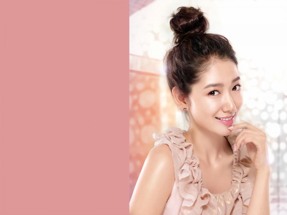 韩国女星朴信惠高清图片